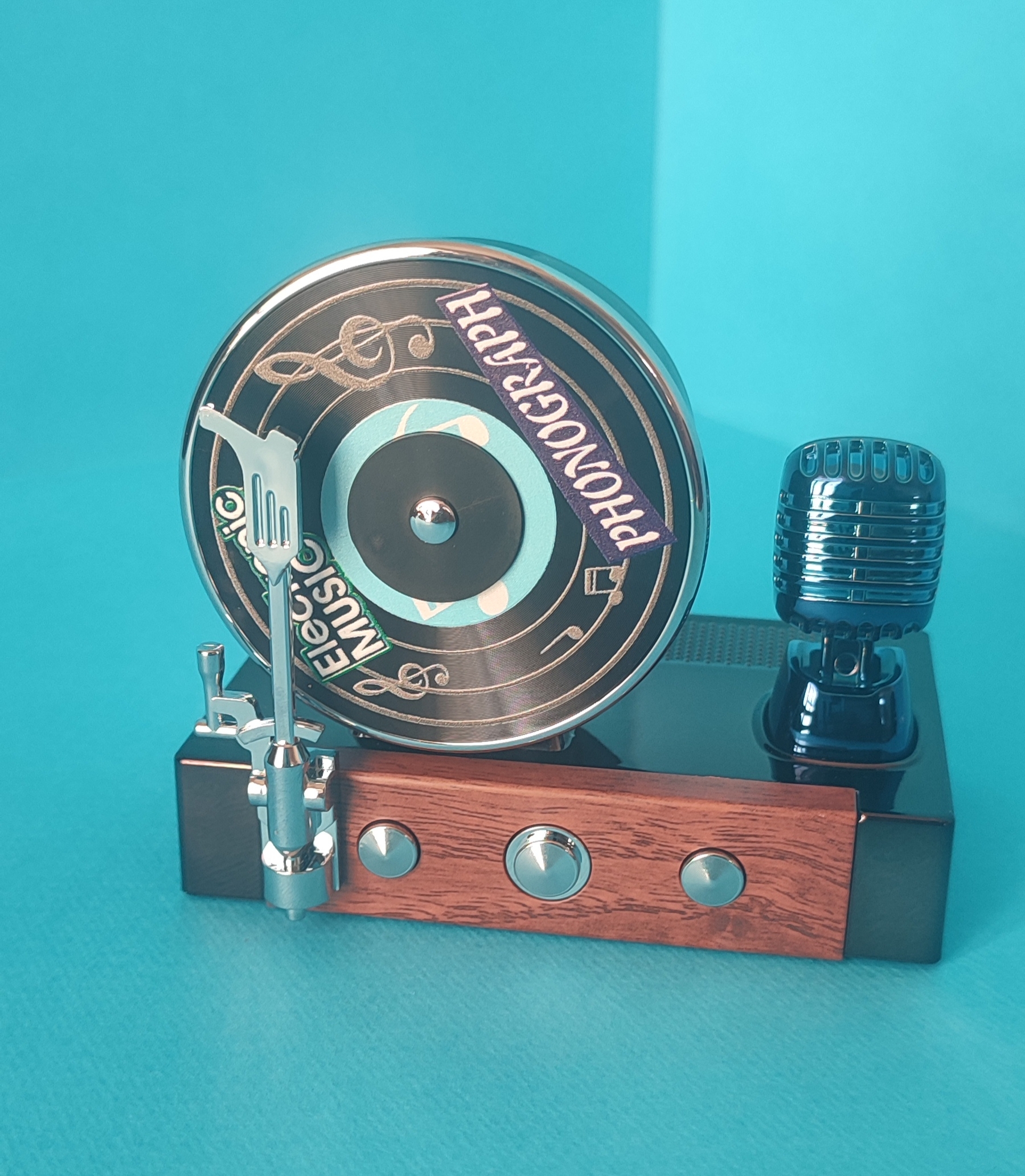 خوشبو کننده خورشیدی خودرو مدل گرامافون 1